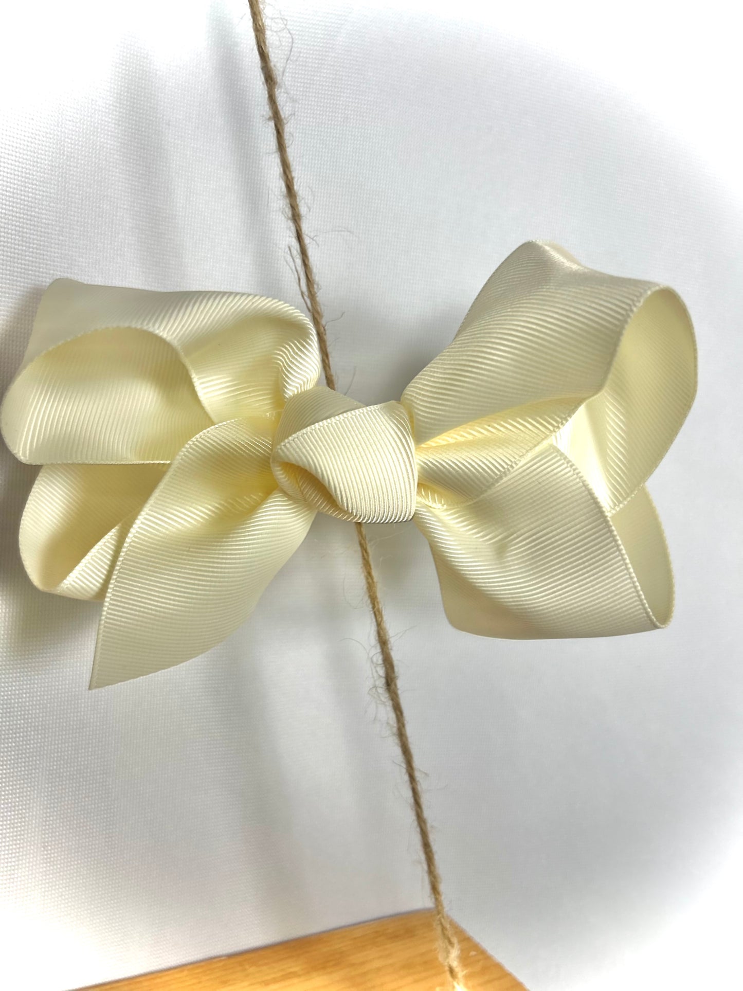 Satin Ribbed Ribbon Bow Clips/Jumbo Girls bow clips/Boutique hair clips